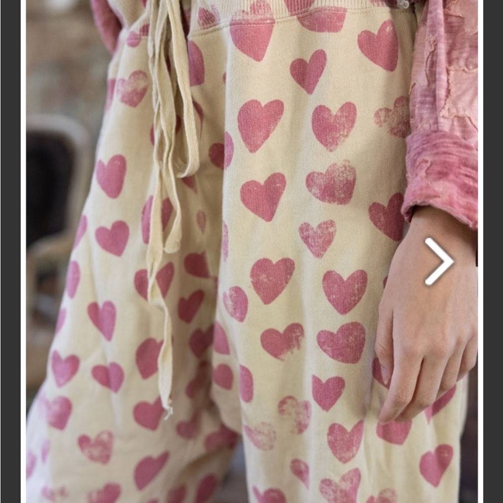 Magnolia Pearl Pink Heart Joggers - Picture 6 of 12